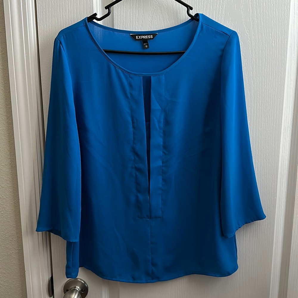 ⚡️3/$18⚡️ Express Blouse